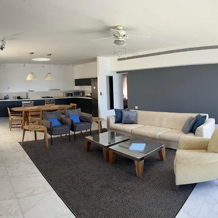 Casa Nova - Luxury Suites & Boutique Apart-Hotel Tel Awiw Zewnętrze zdjęcie